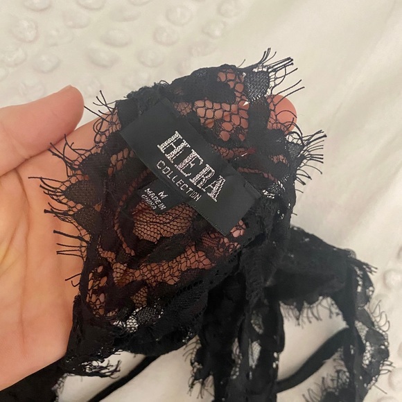 Sexy black lace crop bralette - Picture 4 of 4